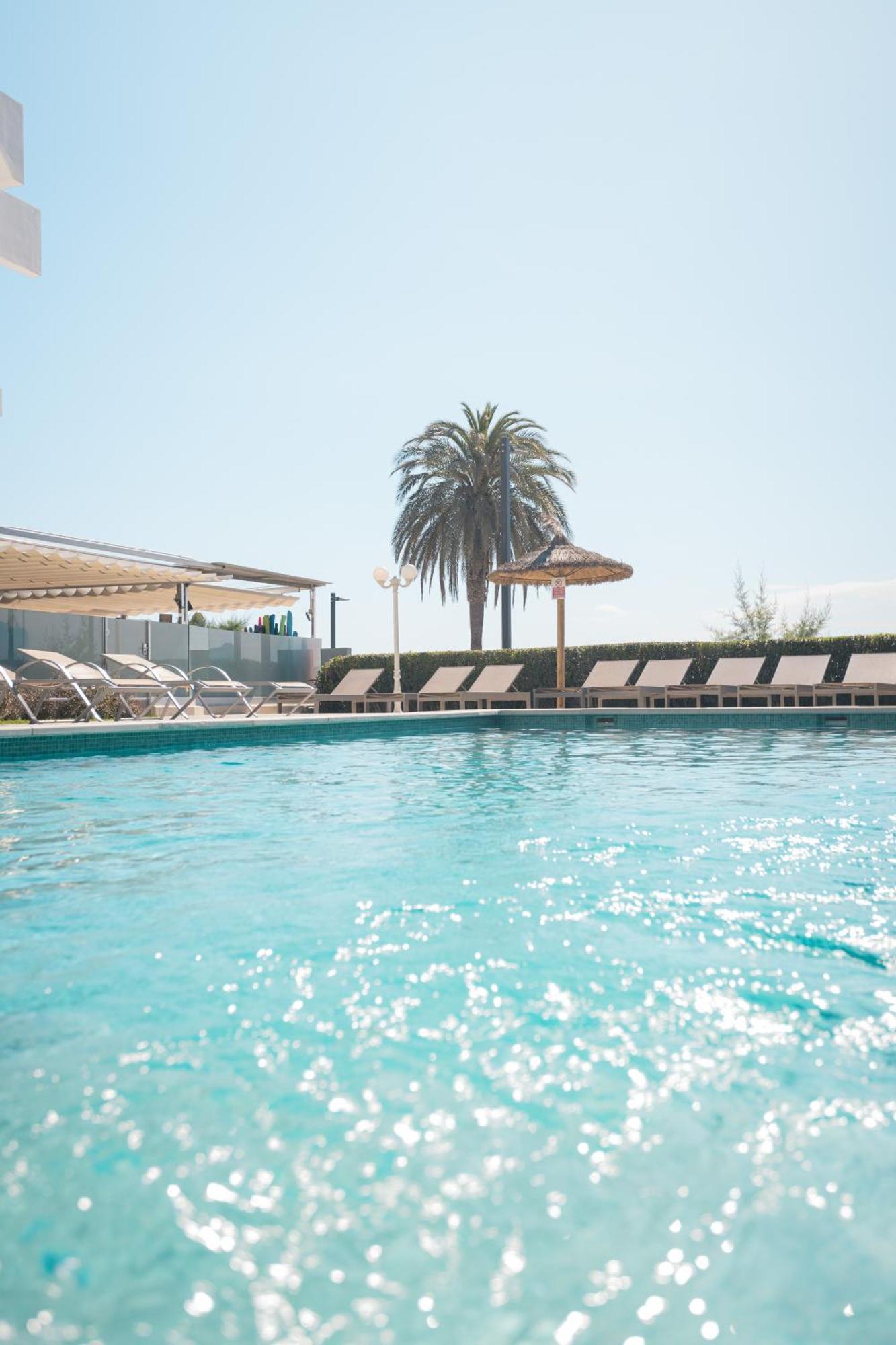 Apartamentos Bellamar Port de Pollença Buitenkant foto
