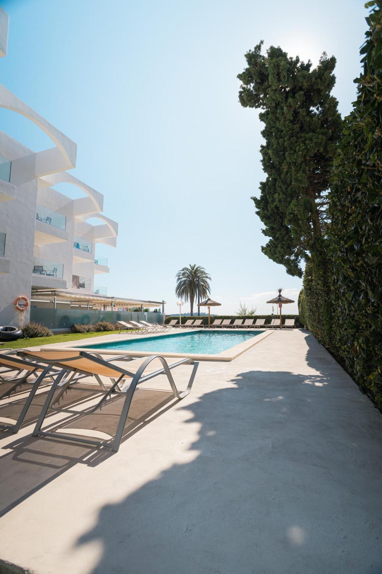 Apartamentos Bellamar Port de Pollença Buitenkant foto