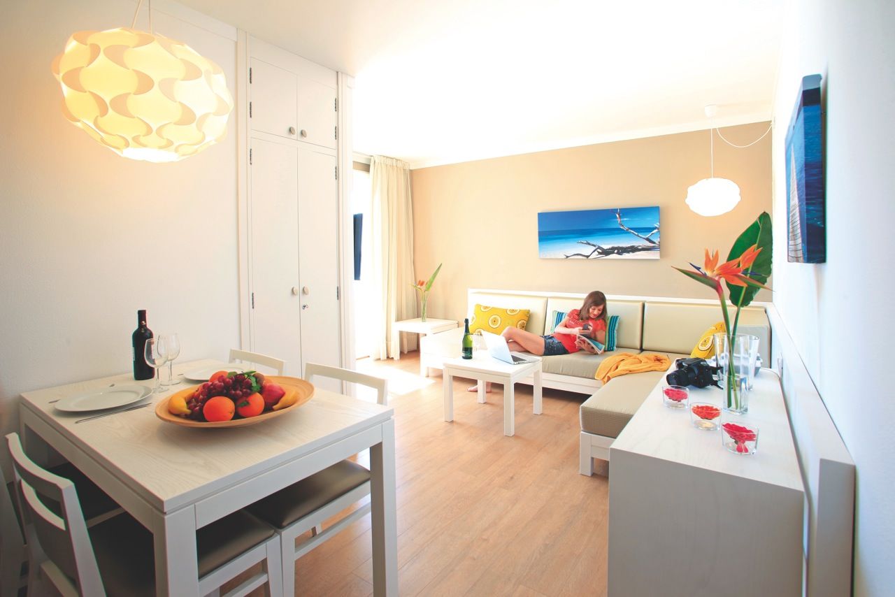 Apartamentos Bellamar Port de Pollença Buitenkant foto