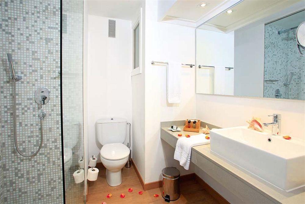 Apartamentos Bellamar Port de Pollença Buitenkant foto